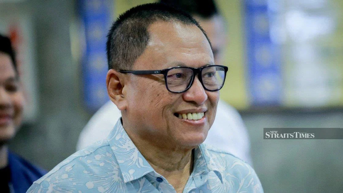 Perikatan Nasional Too Fragmented for Growth, Says Umno's Puad