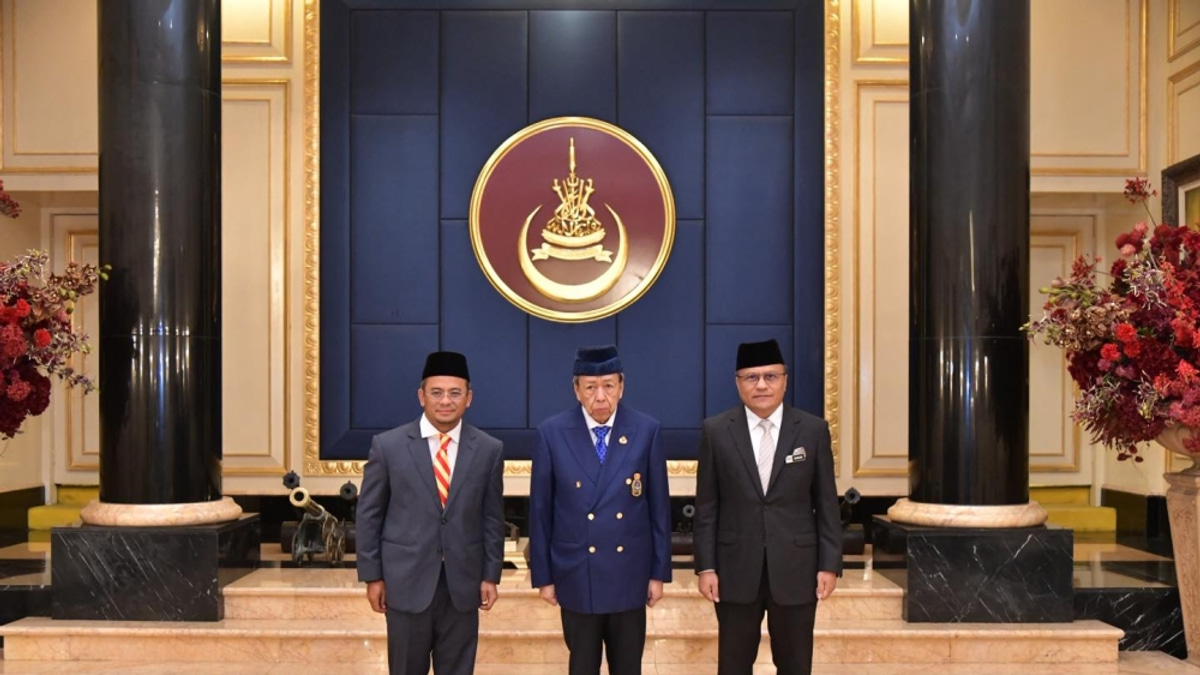 Selangor Sultan urges government to prioritise people's welfare during international turmoil