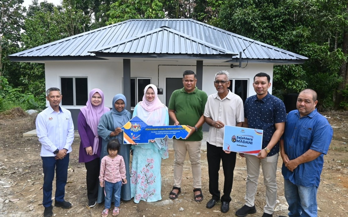 Government Delivers Rumah Kasih Ihsan Homes to Jeli Families in Kelantan