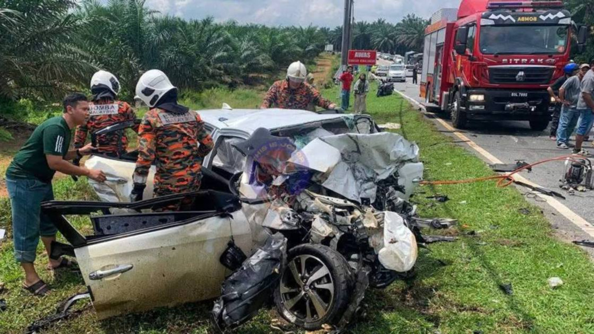 Teenage Driver Held Over Fatal Five-Car Pile-up in Kluang