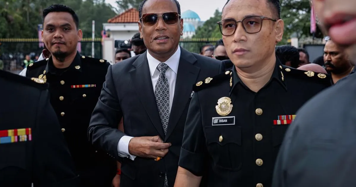 Former HR Minister Saravanan Appears at KL Court in Fresh Case