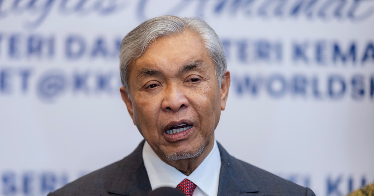 Zahid Endorses Overhaul of Immigration Service Framework Following Years of Officer Grievances