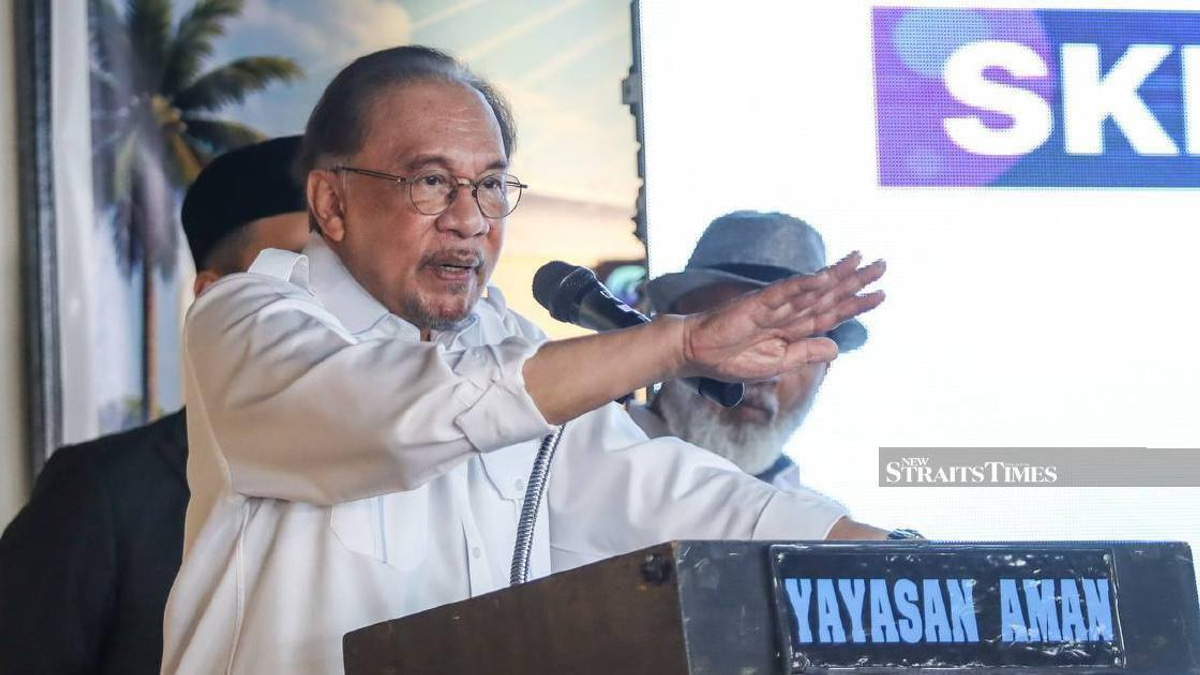 Anwar Defends Action Against Public Fund Losses as Governance Imperative