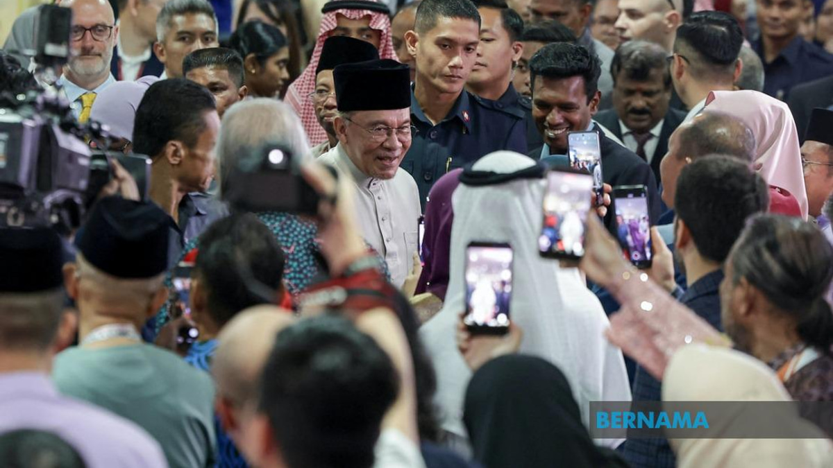 Reading Culture Thrives as PBAKL 2026 Opens to Massive Public Response