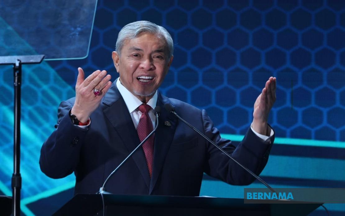 Immigration Department Must Drive Economic Growth While Bolstering Security, Says Ahmad Zahid