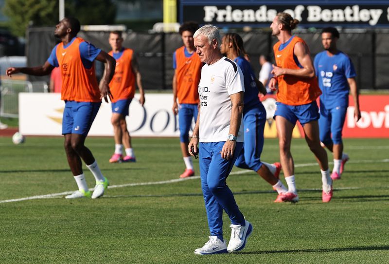 France's Attacking Arsenal Too Potent for Sweden Despite Left-Flank Concerns