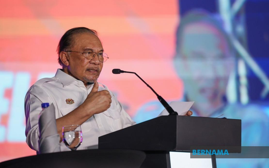Anwar Pushes FELDA to Embrace Accountability and Prevent Governance Failures