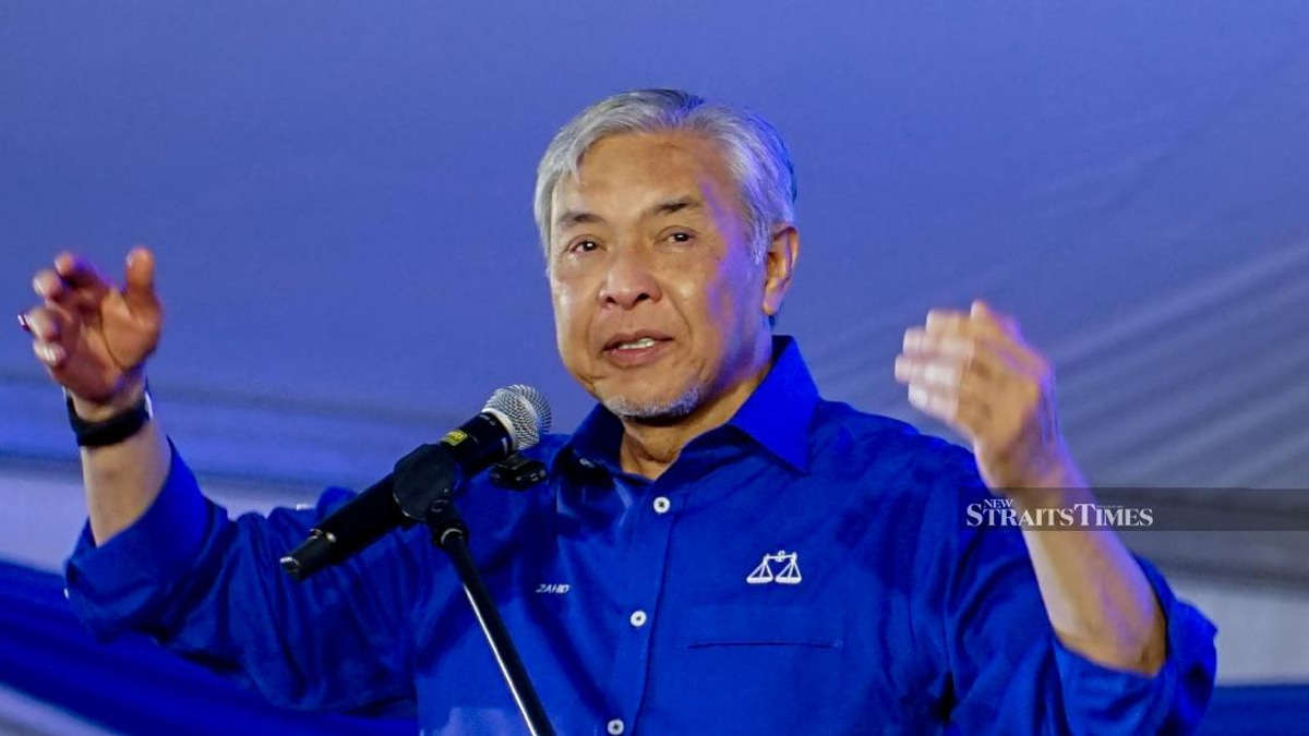 Zahid Dismisses Claims BN Lifted Manifesto Ideas from Pakatan for Negri Sembilan Election