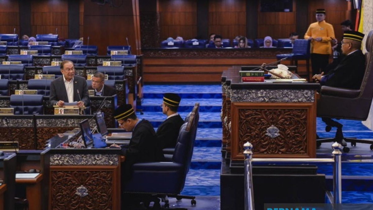 Election Campaign Rules: No New Projects or Policies Allowed, Anwar Clarifies