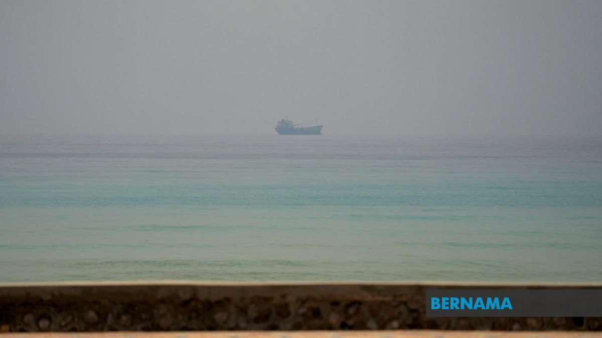 Three Oil Tankers Struck Off Oman Coast, Three Crew Members Missing