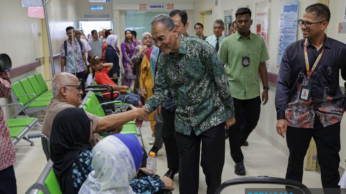 Malaysia's Health Ministry Targets Workplace Mental Health Policy by October