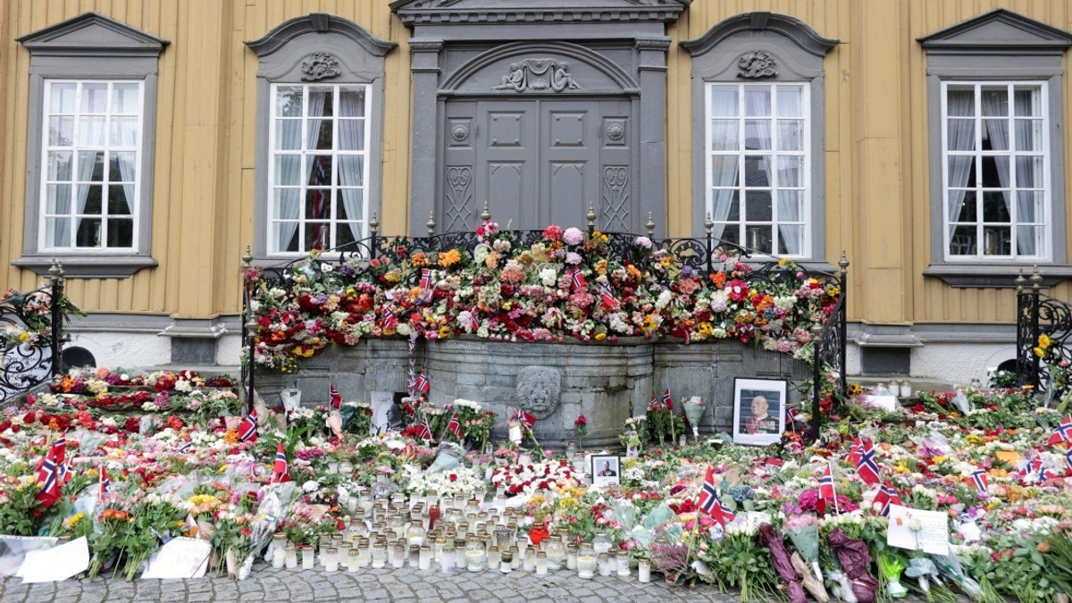 Norway Mourns King Harald V With Nationwide Memorial Services; Crown Passes to Son Haakon VIII