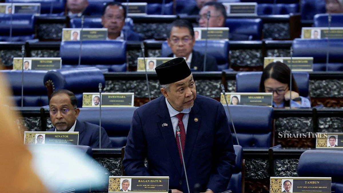Malaysia's New Cybercrimes Bill Takes Aim at Online Fraud with Sweeping Legal Overhaul