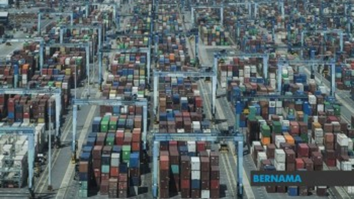 US Tariff Measures Present Mixed Outlook for Southeast Asian Exporters, OCBC Research Finds