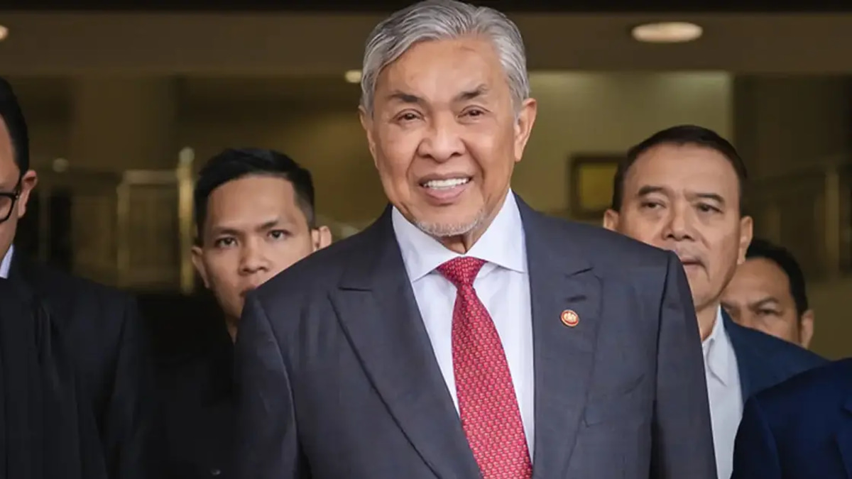 Malaysian Bar Granted Permission to Challenge Zahid's Discharge in Corruption Case