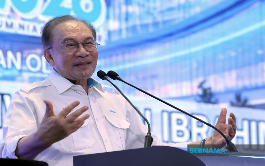 Anwar Calls for Grassroots Mentorship Model in Bumiputera Entrepreneur Development