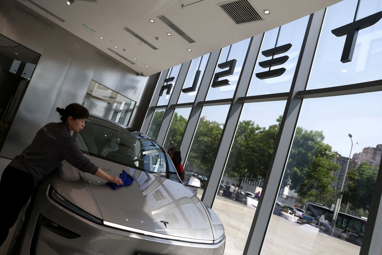 Tesla Faces Record China Recall Over Door-Handle Safety Defects Affecting 3 Million Vehicles