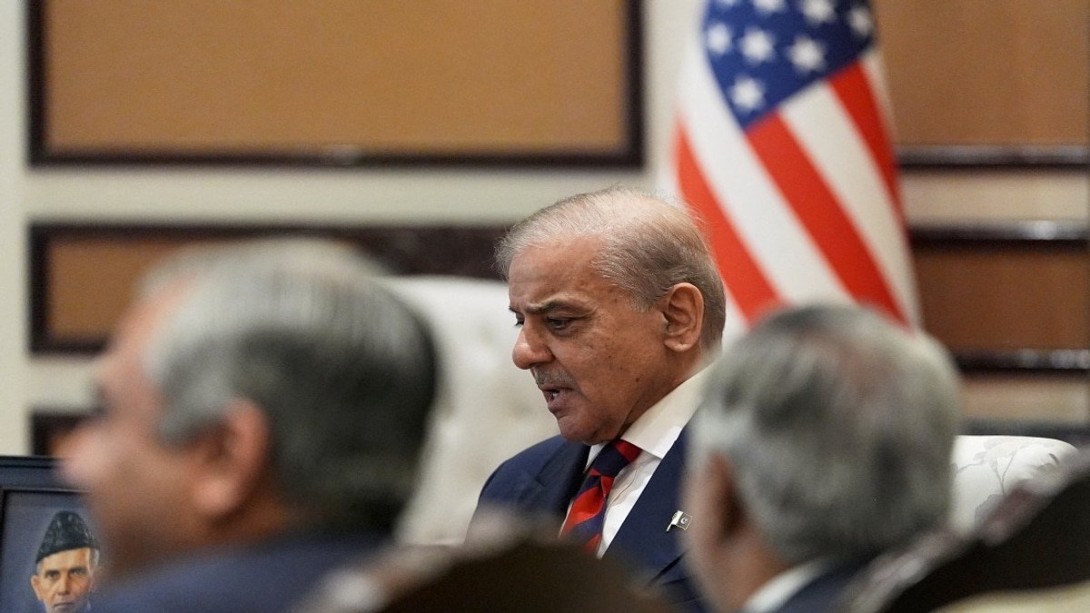 Pakistan Making Progress on US-Iran Mediation, Says PM Sharif