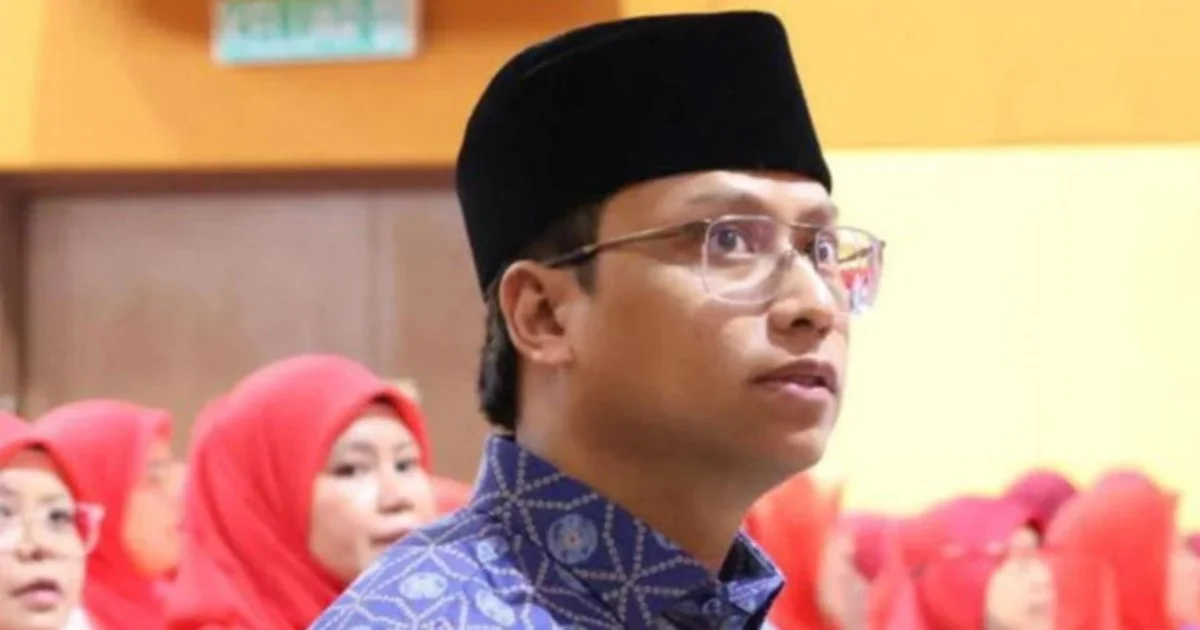 Puad's son defends father's critical remarks, insists Umno stance will be vindicated by history