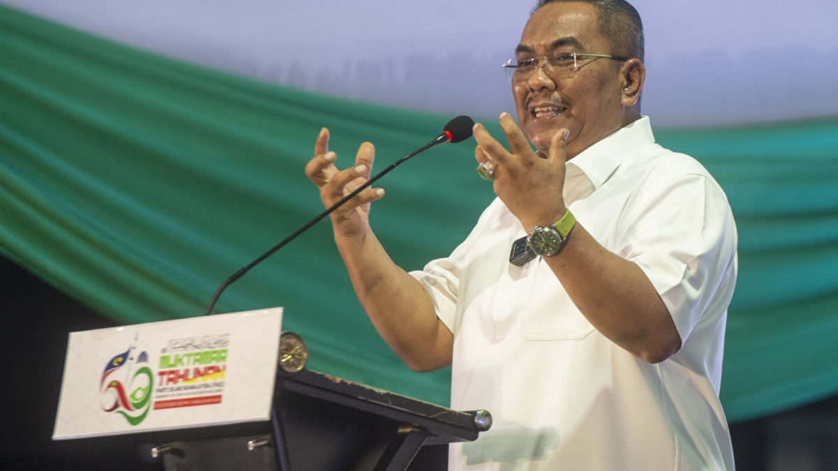 Zahid Rebuffs Sanusi's Negeri Sembilan Visit, Urges Kedah Focus