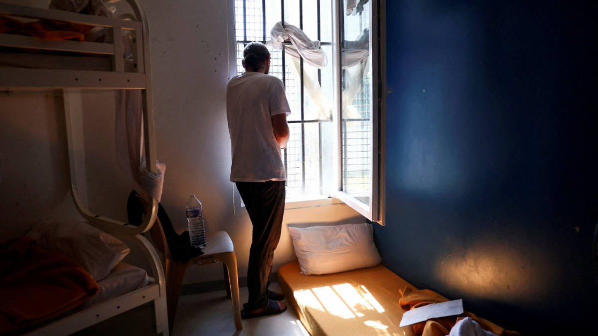 Europe's Ageing Prison System Buckling Under Heatwave Stress, Raising Overcrowding Concerns