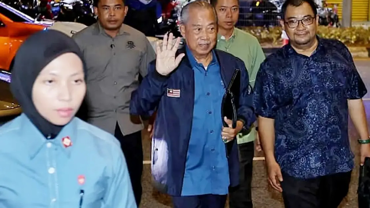 Muhyiddin and Bersatu Leadership Convene Emergency Perikatan Nasional Summit