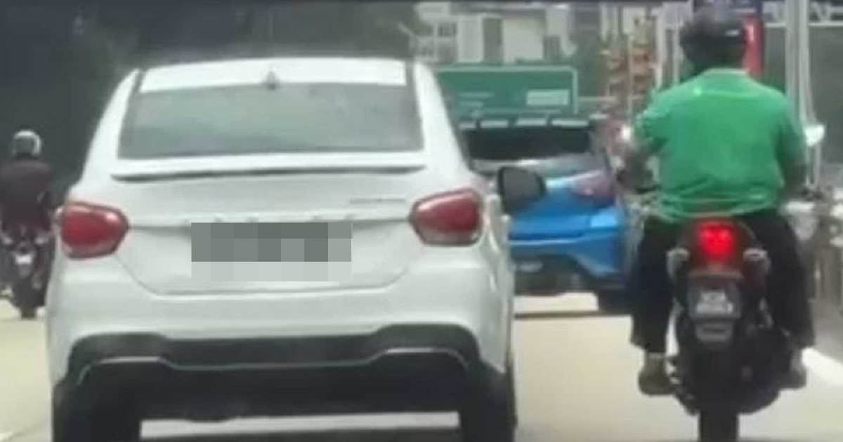 Technician Arrested Over Road Rage Incident on KL-Seremban Expressway