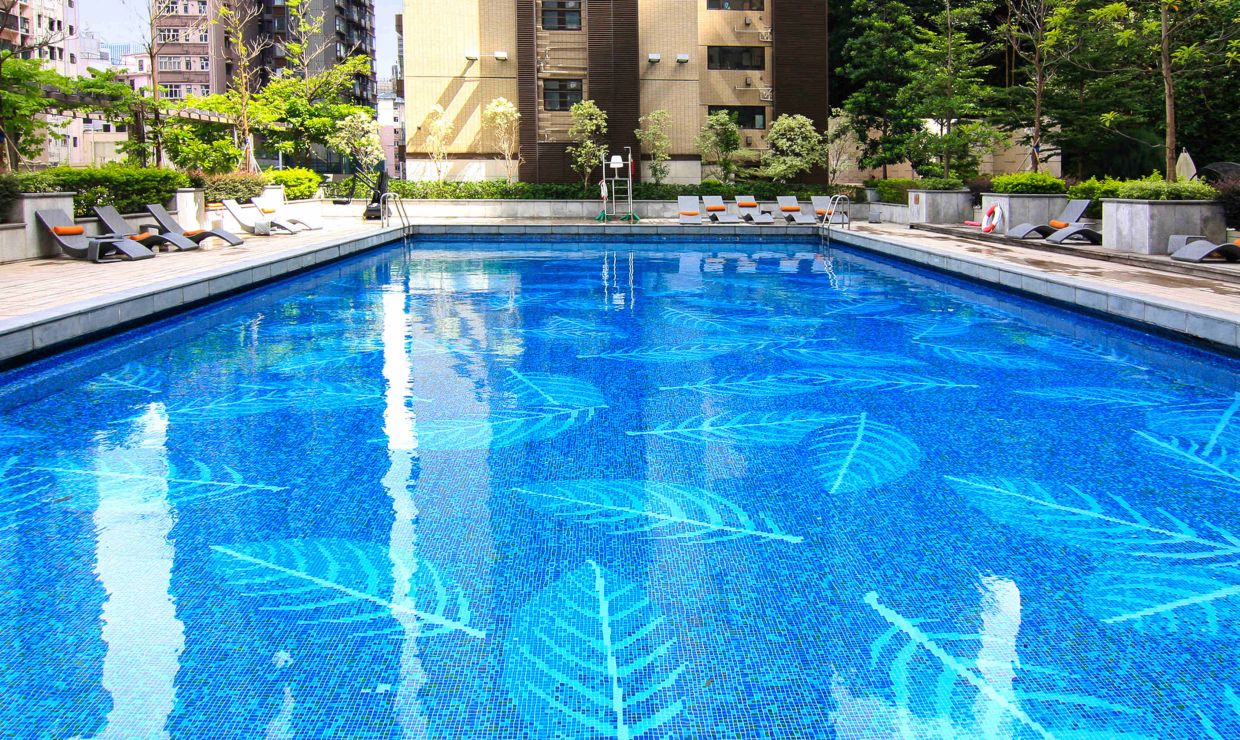Hong Kong Pool Shut Down After Lifeguard Credential Fraud Discovery