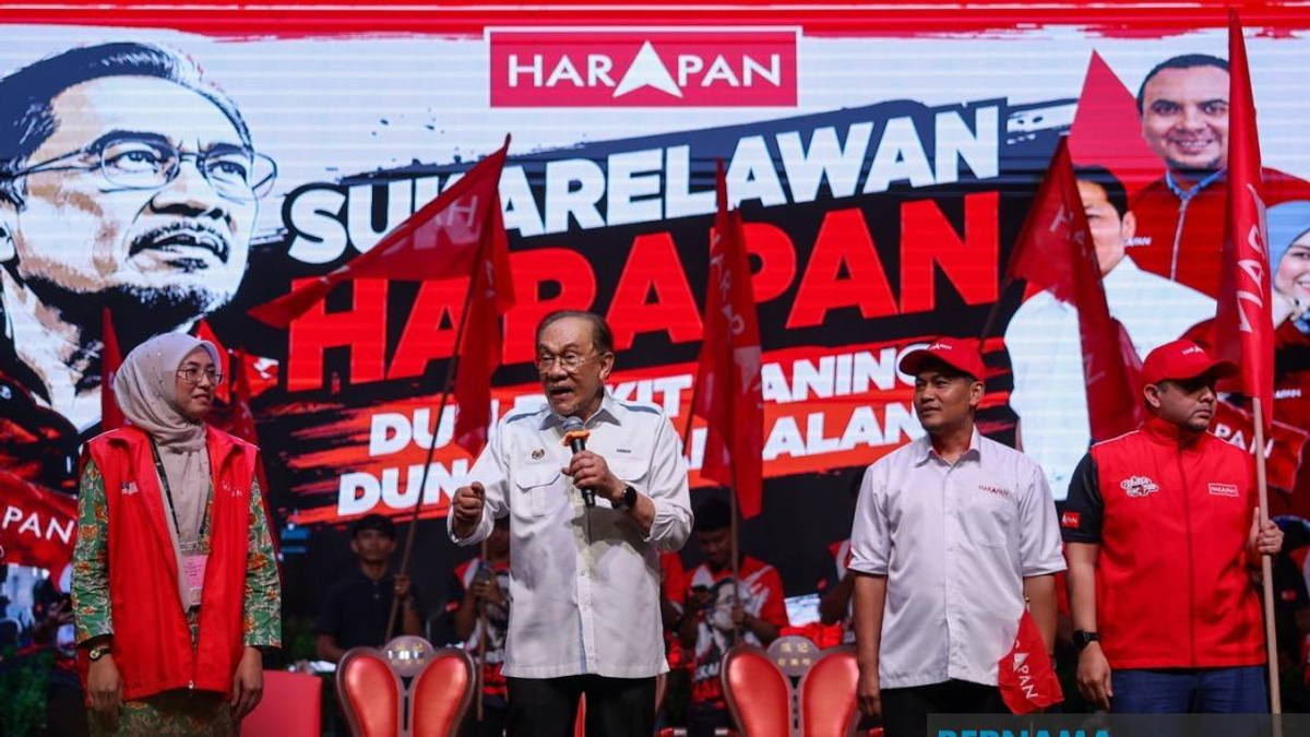 Johor Election Offers Youth Chance to Build Inclusive Future, Anwar Says