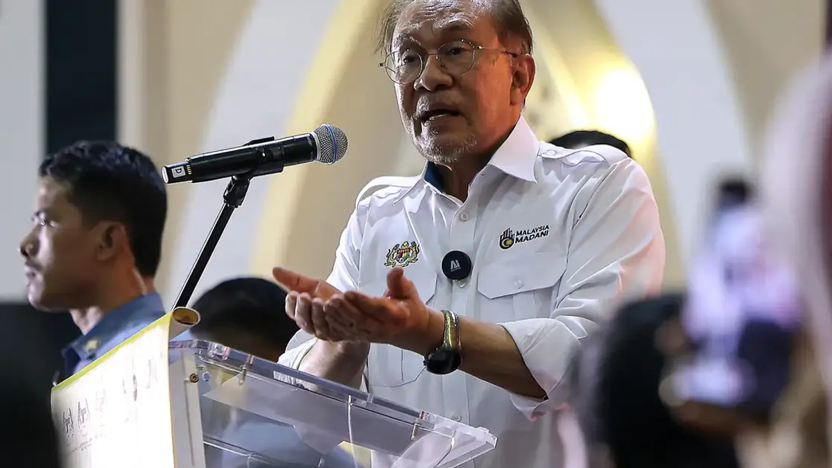 Protecting Minorities Strengthens Rather Than Undermines Islam and Malay Rights, Anwar Argues
