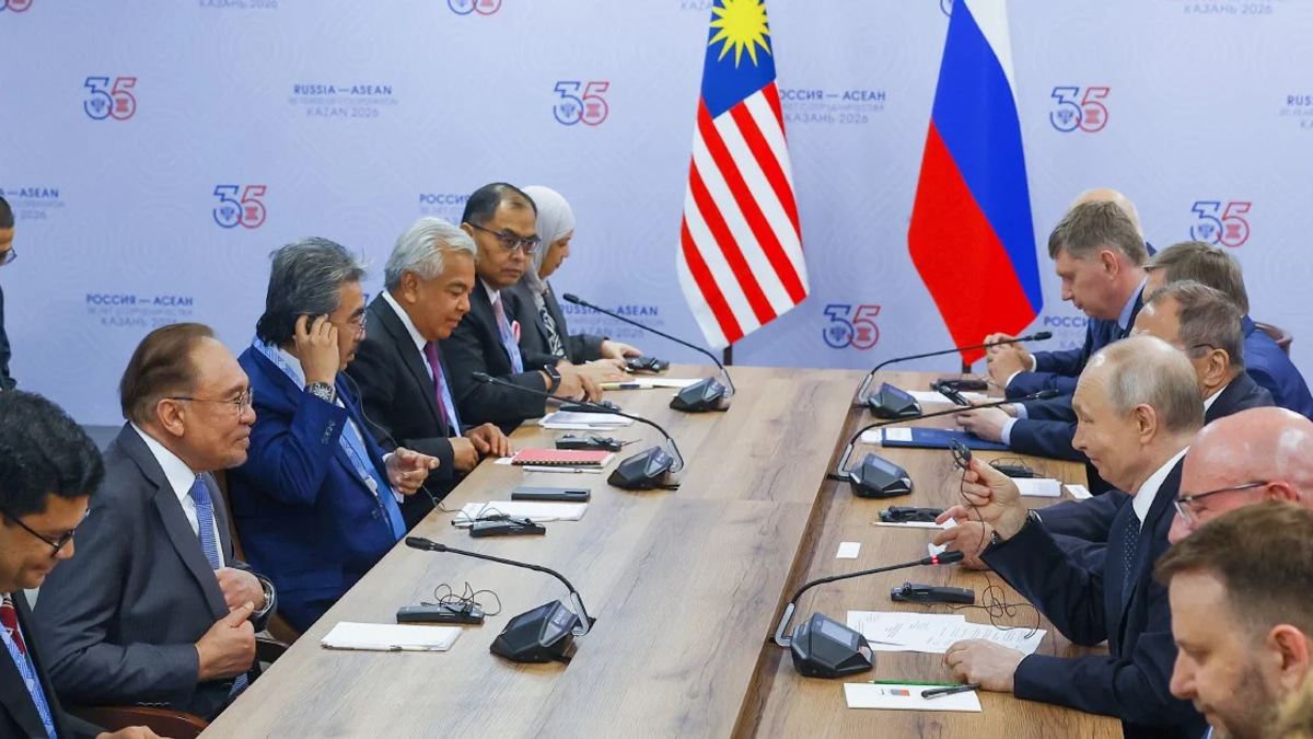 Anwar Welcomes Putin's Support for Deepening Malaysia-Russia Energy Ties
