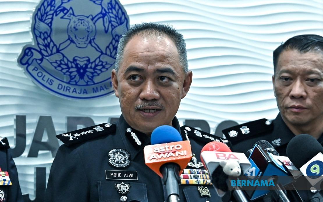 Ipoh Teen in Critical Condition Following School Building Fall