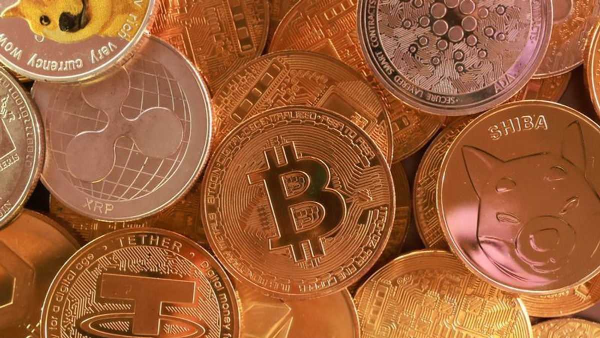 Unlicensed crypto firms risk prosecution as France tightens compliance deadline