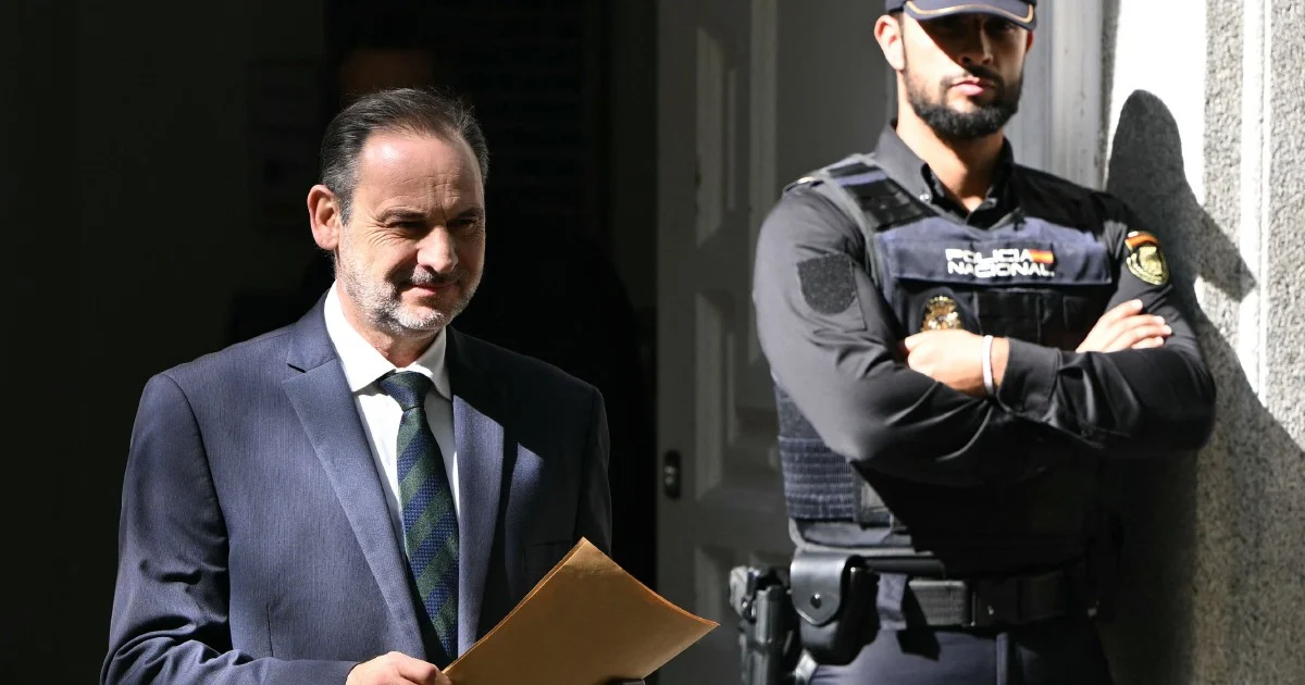 Spanish Transport Minister Sentenced to 24 Years for Corruption