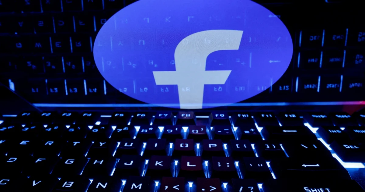 Thai Court Sentences Man to 18 Months Prison for Facebook Monarchy Comment