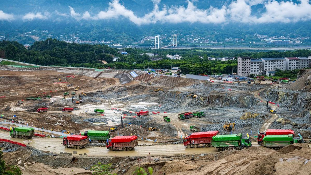 China launches US$11.4 billion 'water staircase' project to unclog Yangtze shipping