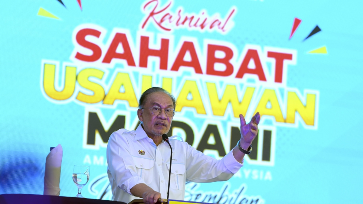 Cabinet Unified Behind Support for Malay and Islamic Programmes, Anwar Affirms