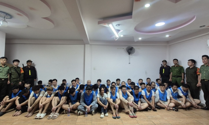 Vietnam Busts International Cybercrime Ring Smuggling Foreigners for Online Fraud Operations