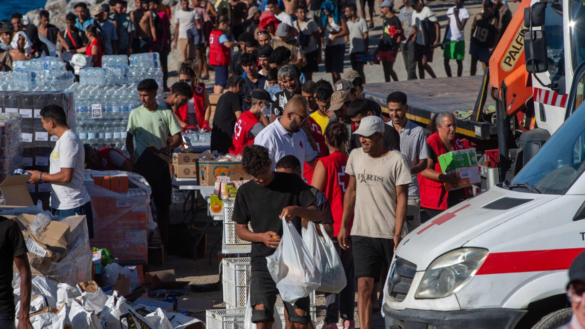 Spanish PM Alleges Russian, Israeli Disinformation Campaign Behind Ceuta Migrant Surge