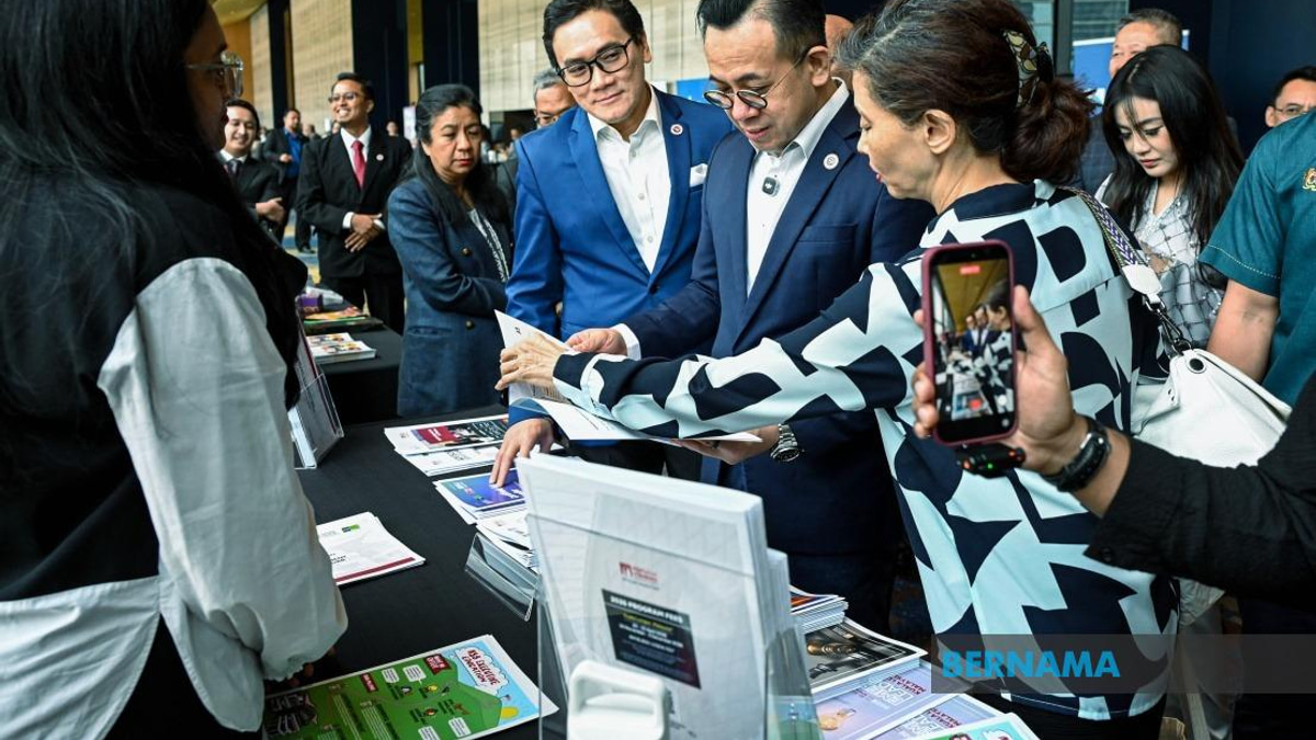 Malaysian Companies Must Shift Focus to Quality and Innovation, Says Minister Sim