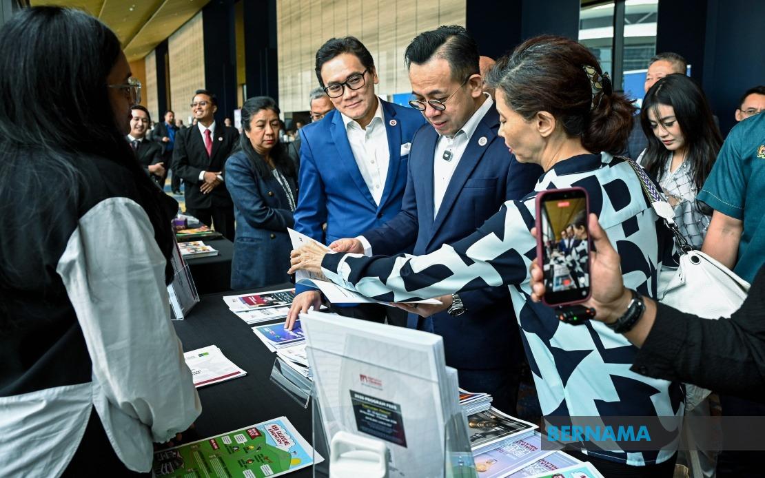 Malaysian Companies Must Shift Focus to Quality and Innovation, Says Minister Sim