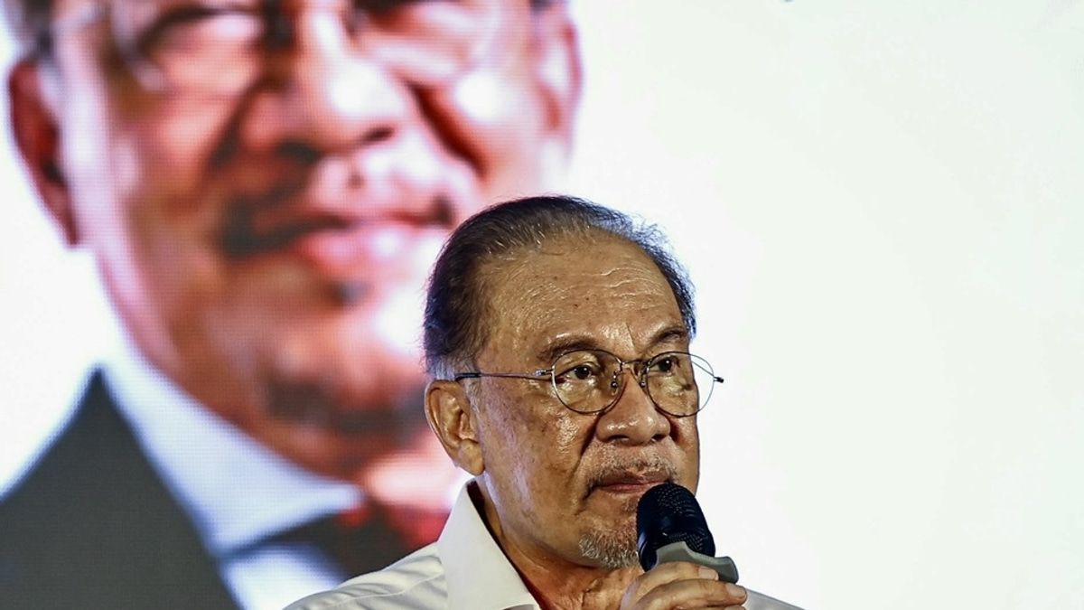 Anwar awaits briefing on Melaka DAP tensions as Pakatan moves to resolve rift