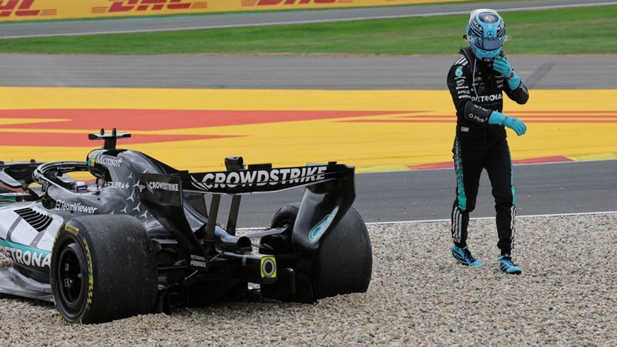 Russell 'numb to the disappointment' after Belgian GP crash with Hamilton
