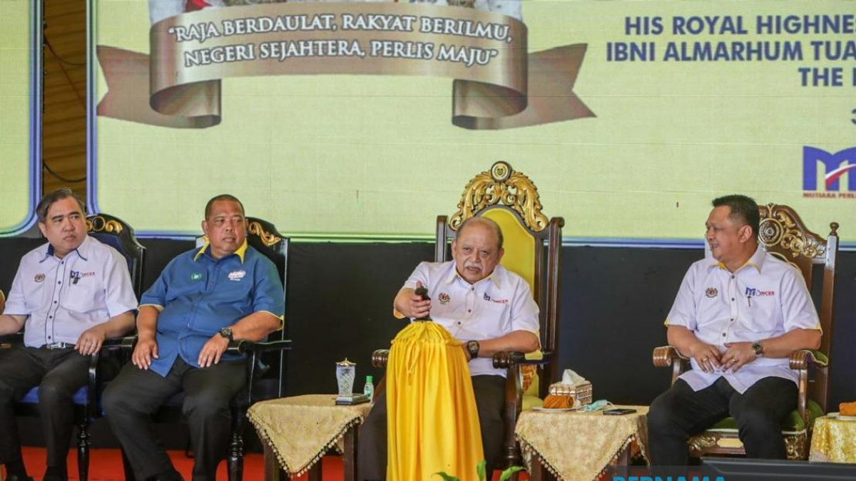 Raja of Perlis Officially Opens Tuanku Syed Sirajuddin Free Trade Zone