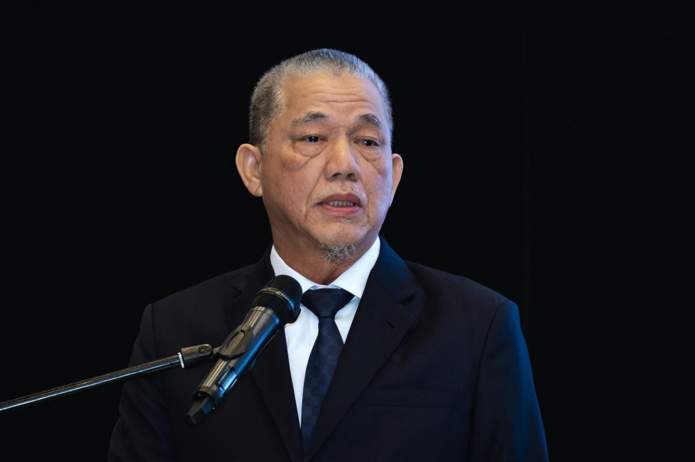 Deputy PM Fadillah to Undergo Heart Bypass Surgery at IJN