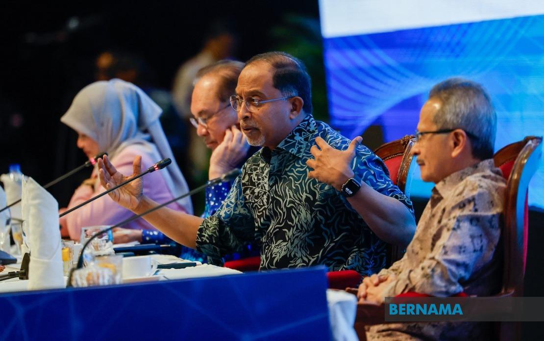 Malaysia's Higher Education Sector Needs Overhaul of AUKU, Says Zambry