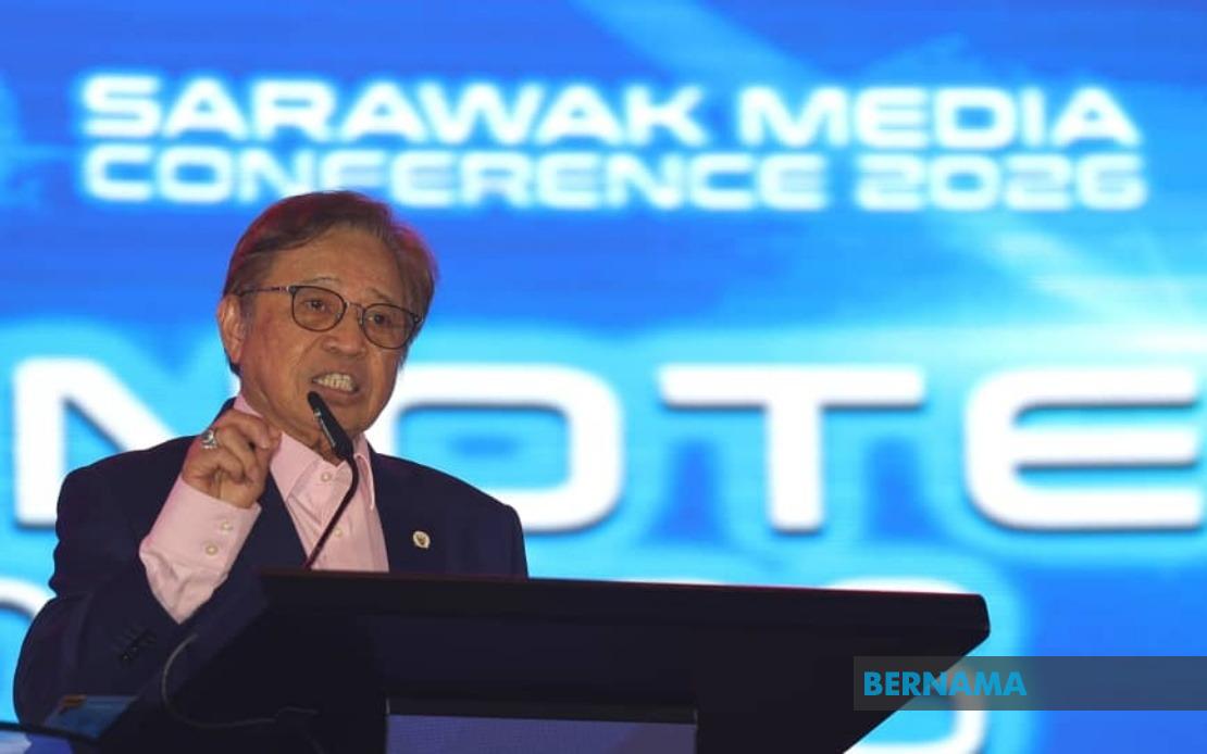 Media Must Balance Press Freedom With Ethical Responsibility in AI Age, Says Abang Johari