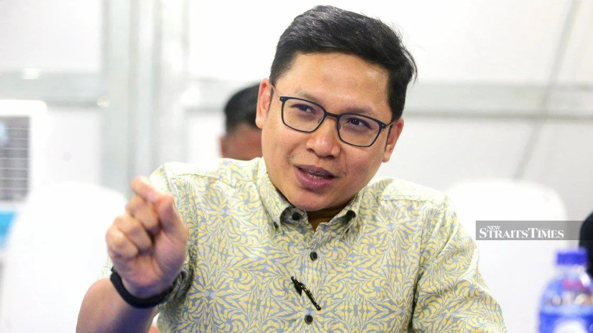 Johor polls: Smartphones become the new campaign arena, warns Umno Youth leader