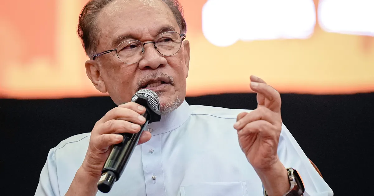 Anwar Warns Against Politicising TH Probe, Stresses Need for Accountability