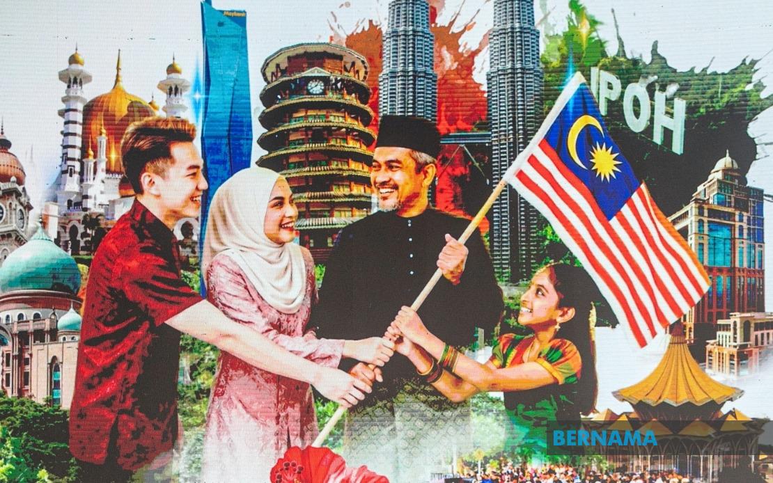 Malaysia's Communications Minister Warns AI Users to Get National Flag Details Right